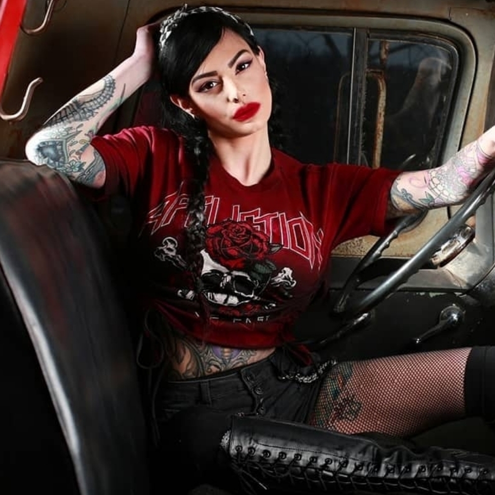Affliction adjustable tie red skull flower tee